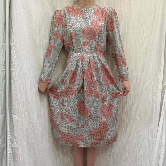 AP Ltd. Dresses & Skirts - Silk Pink and Gray Floral Print Dress by AP Ltd. VTG 80s Puff Sleeves Retro